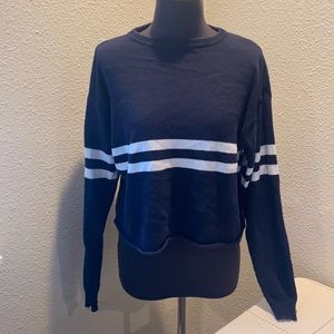 Brandy Melville long sleeve sweater